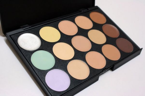 Paleta de corretivo - 15 cores